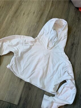 lululemon athletica White Cropped Hoodie